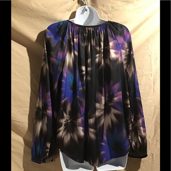 Jennifer Lopez women’s top - Picture 2 of 3